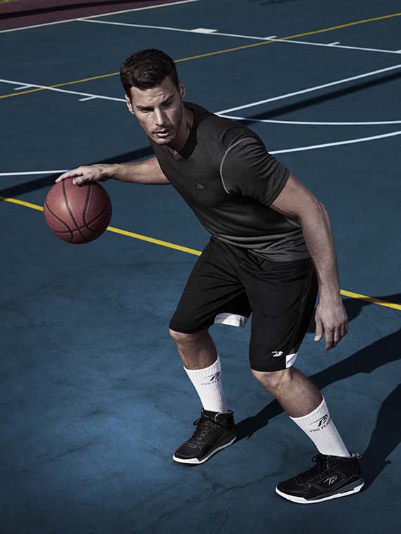 UNITED LEGWEAR ACQUIRES PRO PLAYER BRAND FROM PERRY ELLIS - MR Magazine