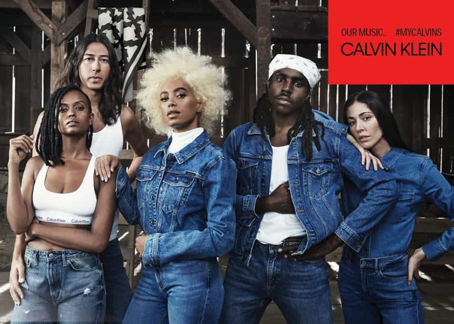 Calvin Klein apresenta a campanha de Underwear Calvins ou nada