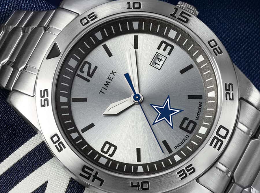 Nfl team logo watches new arrivals