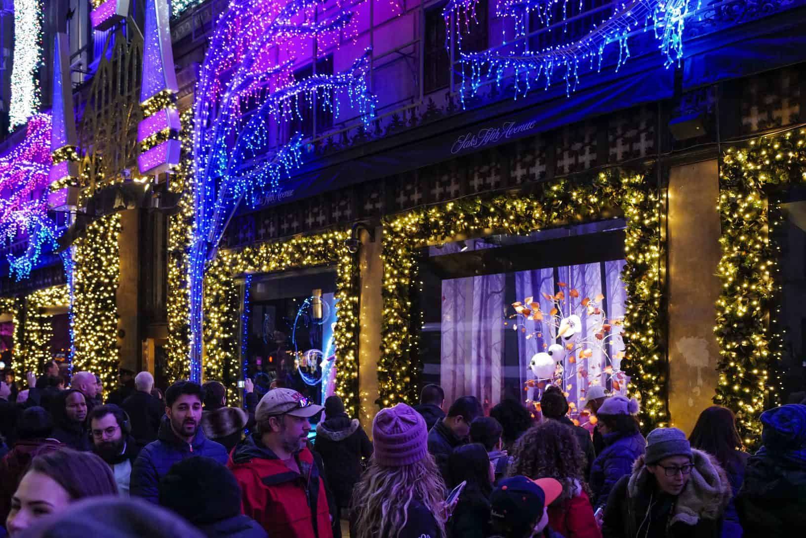 Saks Fifth Avenue Unveils Reimagined Multi-Night Holiday Window