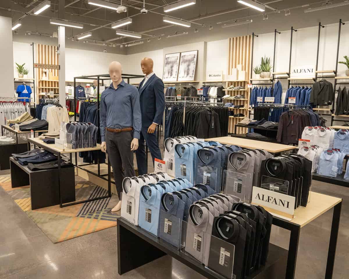 San Diego Macy's: small-format store opens in Santee