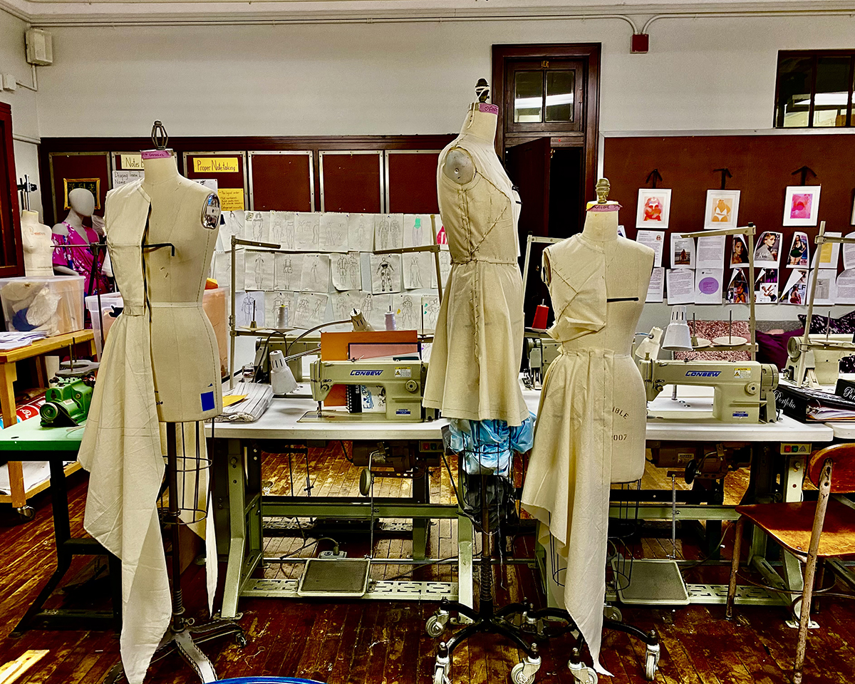 HSFI'S 100TH ANNIVERSARY | SIDEBAR: THE SKYSCRAPER SCHOOL - MR Magazine